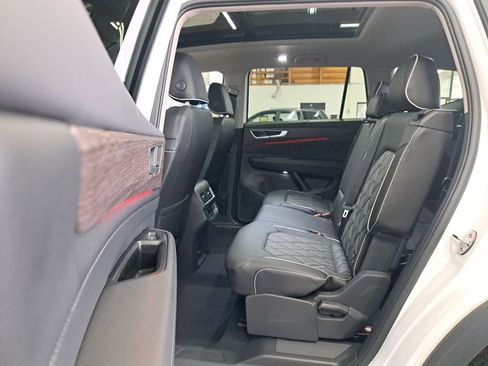 New 2026 Volkswagen Atlas SEL Premium R-Line AWD/4WD image 13