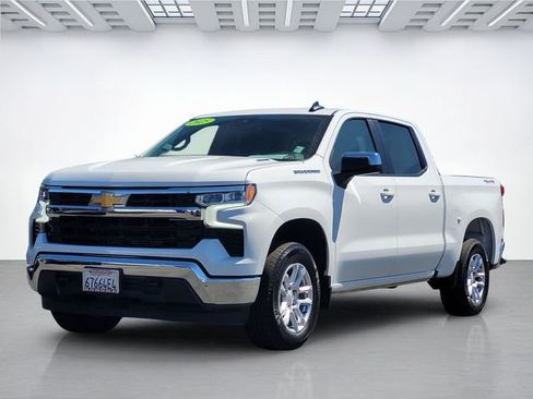 Used 2025 Chevrolet Silverado 1500 LT AWD/4WD image 8