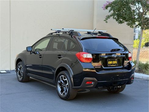 Used 2017 Subaru Crosstrek 2.0i Premium AWD/4WD image 4