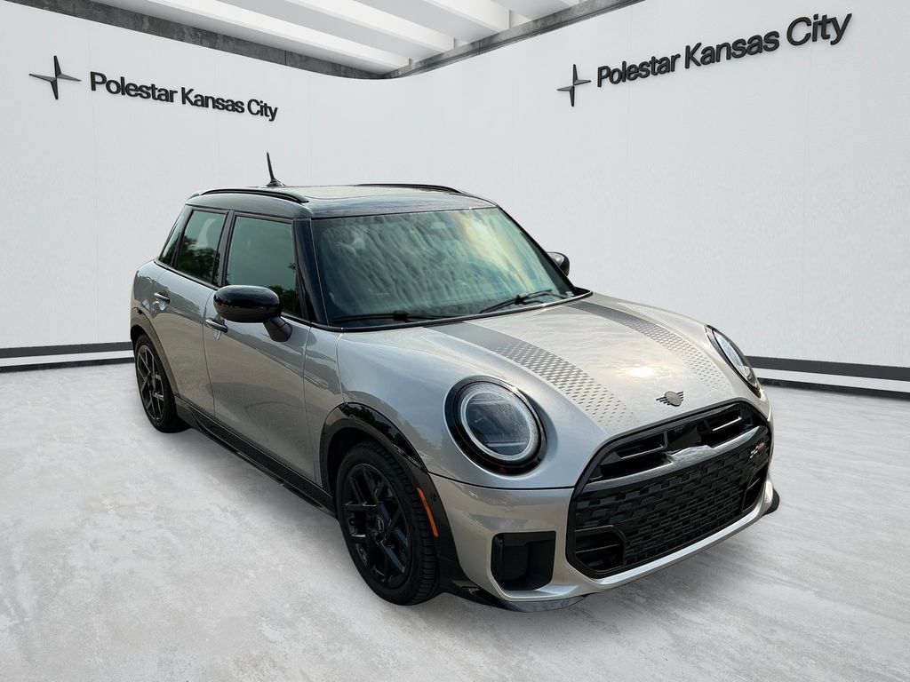 Used 2025 MINI Cooper S FWD image 1