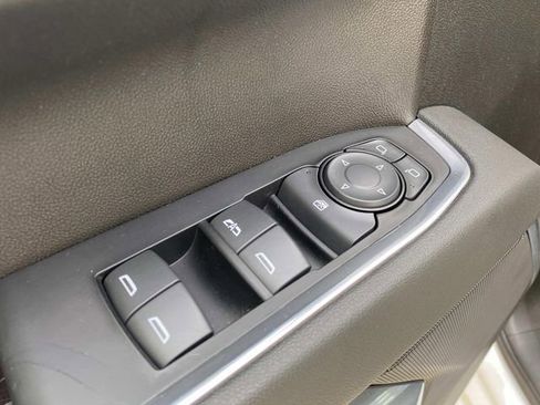 Used 2023 GMC Sierra 1500 Elevation image 13