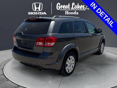 Used 2017 Dodge Journey SE w/ Flexible Seating Group FWD image 6