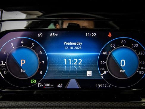 Used 2023 Volkswagen GTI SE w/ SE Leather Package image 37