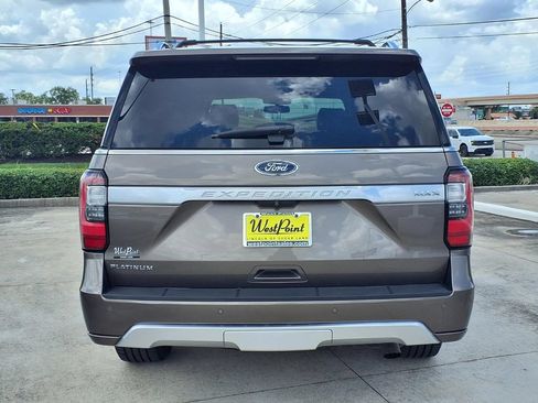 Used 2019 Ford Expedition Max Platinum RWD image 5