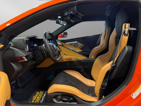 Used 2020 Chevrolet Corvette Stingray Preferred Cpe w/ 2LT Preferred Equipment Group RWD image 19