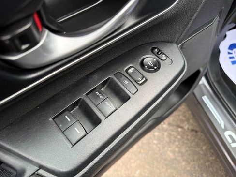 Used 2019 Honda CR-V EX image 23