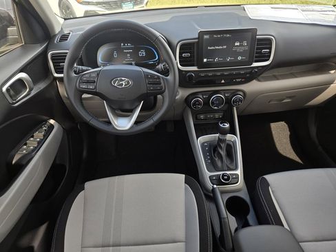 New 2026 Hyundai Venue SEL FWD image 21