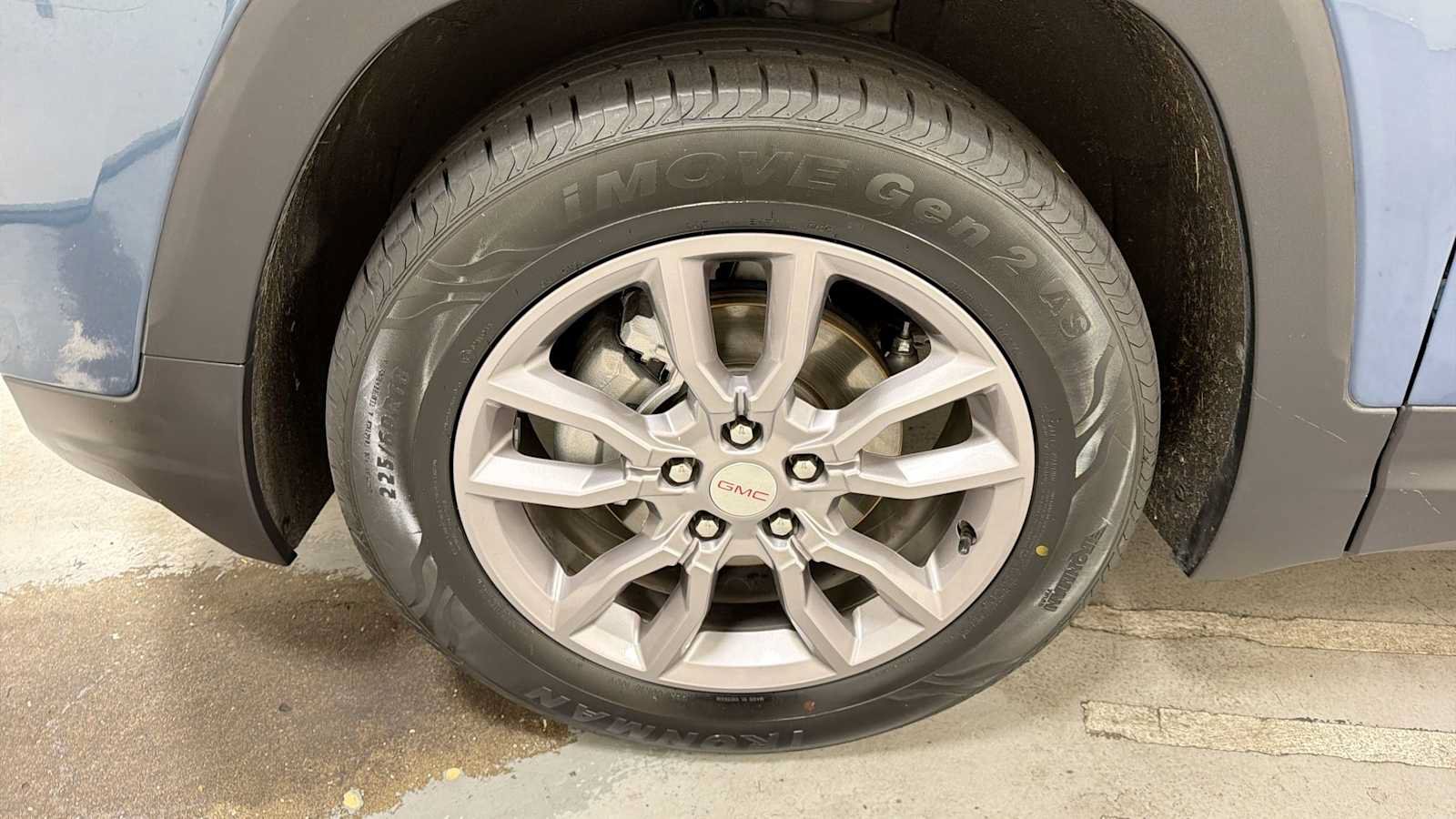 Used 2024 GMC Terrain SLT AWD/4WD image 10