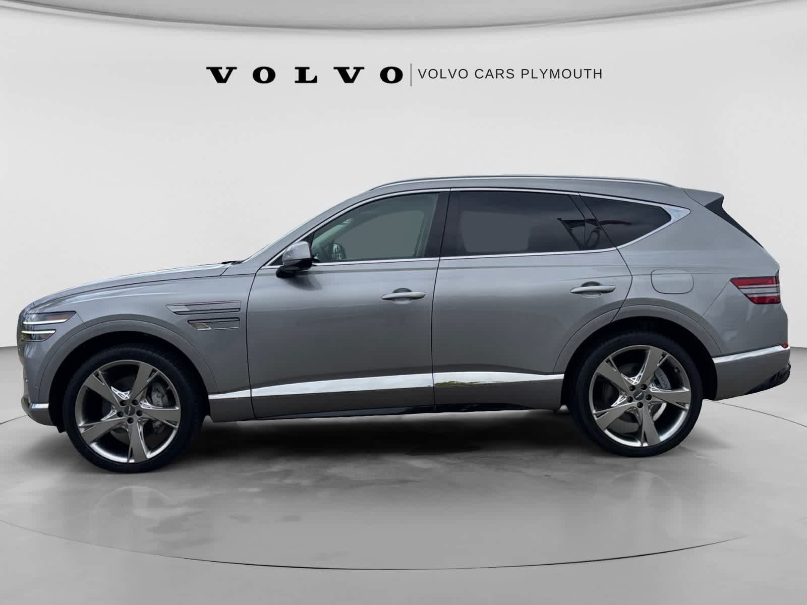 Used 2024 Genesis GV80 2.5T w/ Prestige Package AWD/4WD image 4