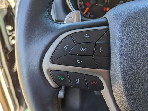 Used 2014 Jeep Grand Cherokee Limited image 26