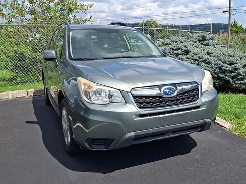 Used 2015 Subaru Forester 2.5i Premium w/ Popular Package #2 AWD/4WD image 2