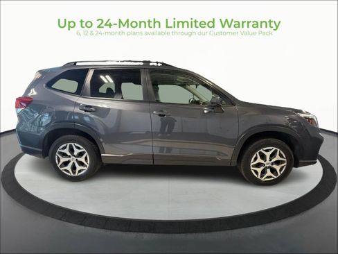 Used 2021 Subaru Forester Premium AWD/4WD image 8