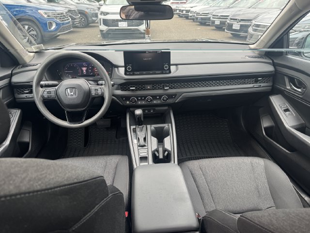 Used 2023 Honda Accord EX image 13