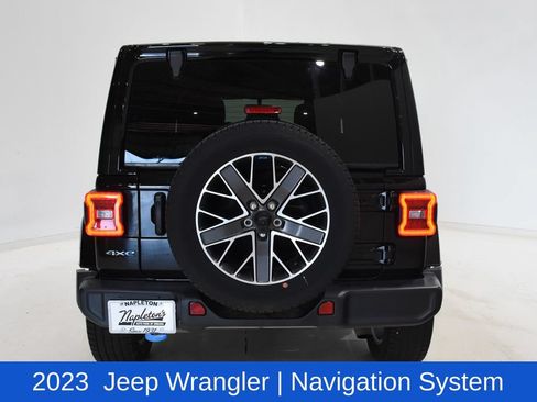 Used 2023 Jeep Wrangler Unlimited Sahara w/ Cold Weather Group AWD/4WD image 5