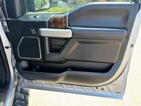 Used 2020 Ford F150 Lariat AWD/4WD image 13