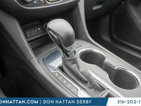 Used 2023 Chevrolet Equinox LT image 9