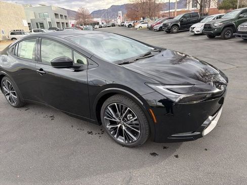 New 2026 Toyota Prius XLE image 7