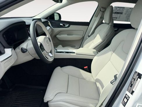 New 2026 Volvo XC60 T8 Ultra w/ Protection Package Premier image 9