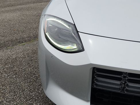 Used 2025 Nissan Z Sport w/ Floor Mat Package RWD image 9
