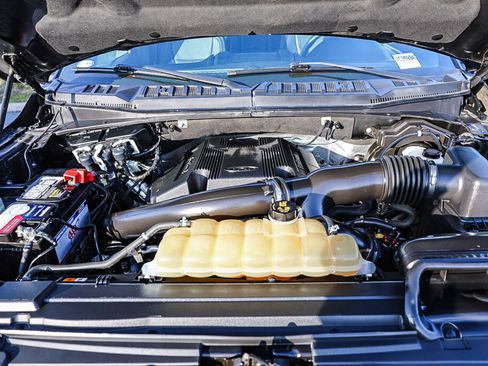 Used 2020 Ford F150 Lariat w/ Equipment Group 502A Luxury image 19