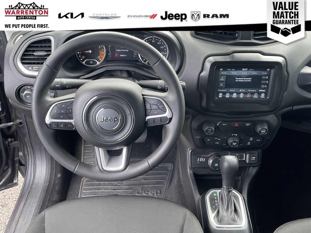 Used 2018 Jeep Renegade Latitude AWD/4WD image 14