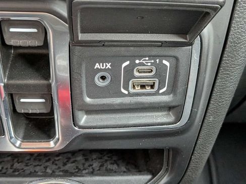 Used 2021 Jeep Wrangler Unlimited Sport AWD/4WD image 26