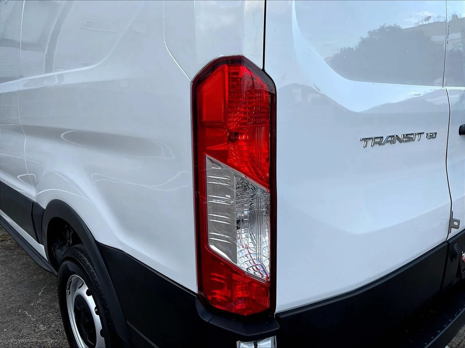 Used 2023 Ford Transit 150 Low Roof RWD image 32