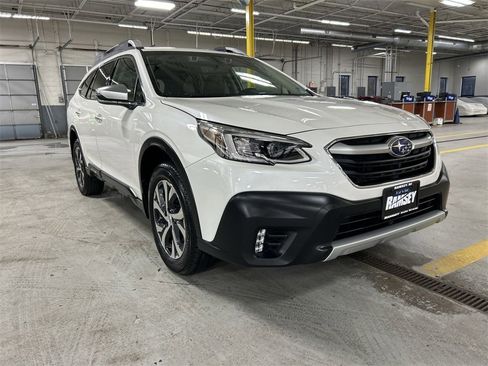 Certified 2020 Subaru Outback Touring image 2