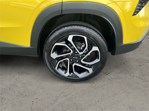 Used 2024 Chevrolet Trax RS w/ Driver Confidence Package image 14