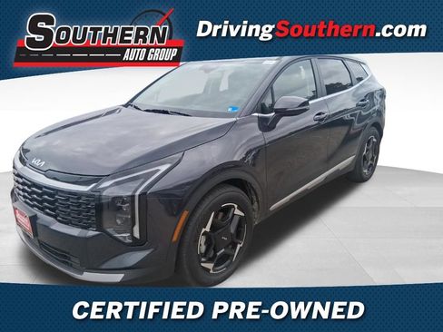 Certified 2026 Kia Sportage EX FWD image 1