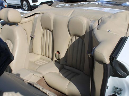 Used 2005 Jaguar XK8 XK8 2dr Convertible image 33