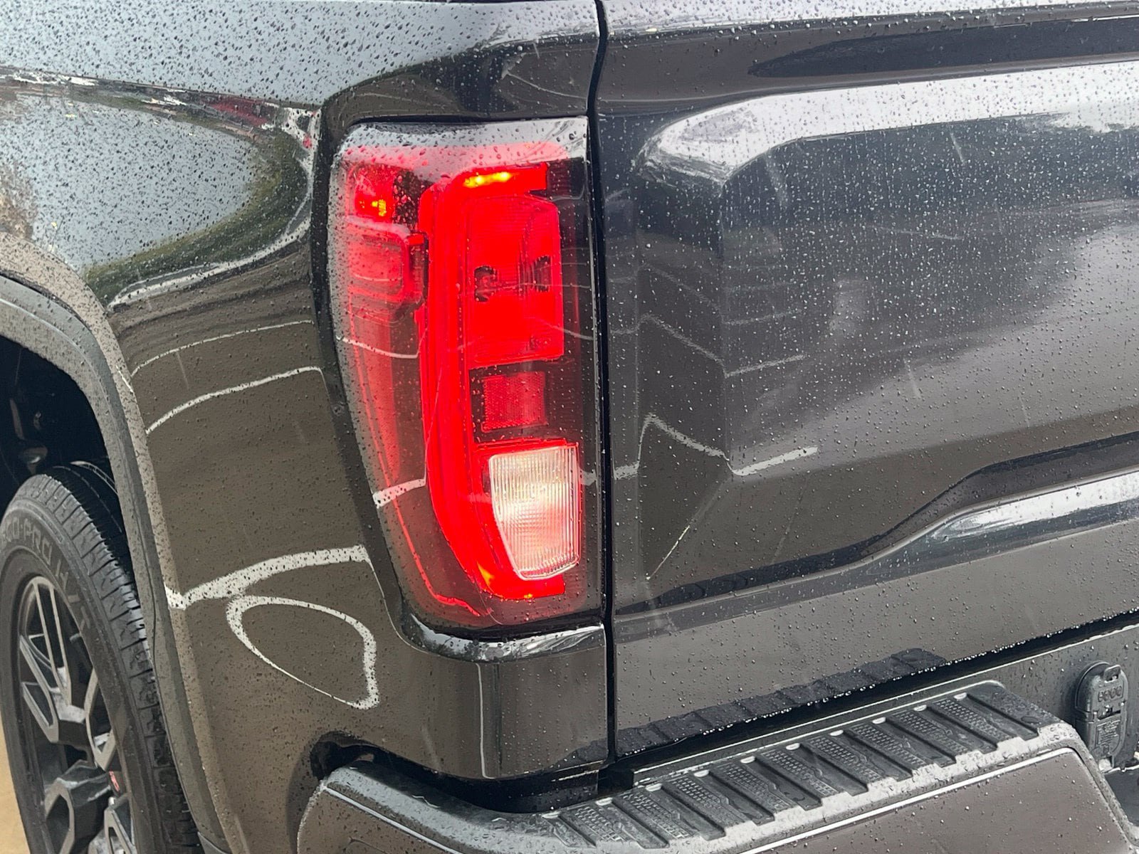 Used 2023 GMC Sierra 1500 Elevation RWD image 14