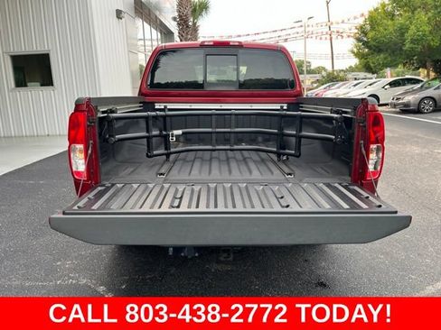 Used 2018 Nissan Frontier SV w/ Value Truck Package RWD image 33