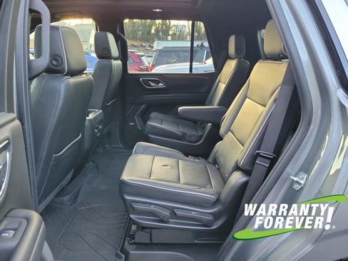 Used 2021 Chevrolet Tahoe Premier w/ Premium Package image 16