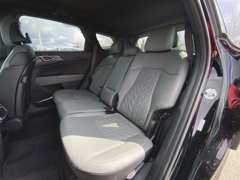 Used 2023 Kia Sportage X-Line w/ X-Line Premium Package AWD/4WD image 25