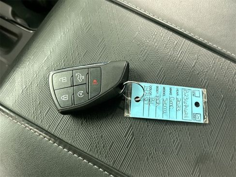Used 2023 GMC Sierra 1500 AT4X image 12