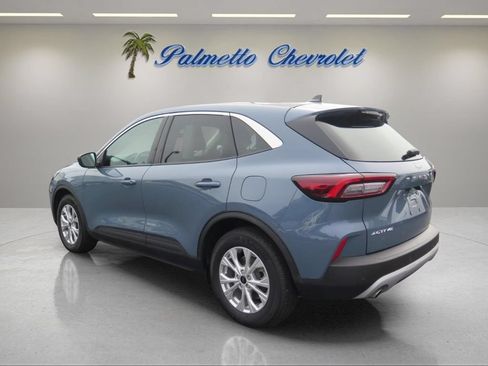 Used 2024 Ford Escape Active w/ Tech Pack #1 FWD image 4