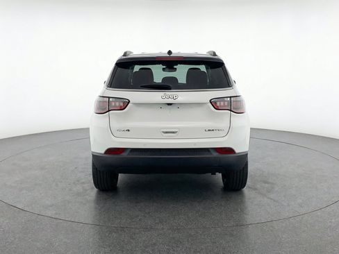 Used 2025 Jeep Compass Limited AWD/4WD image 7