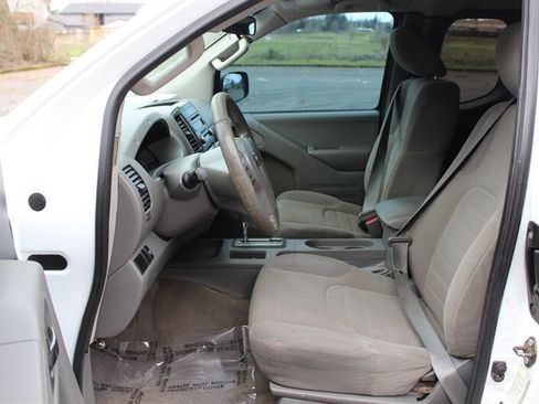 Used 2016 Nissan Frontier S image 10