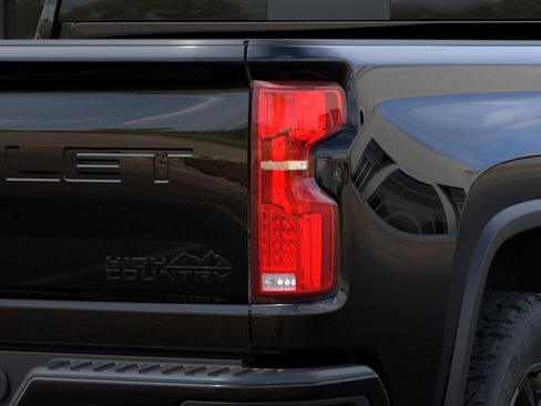 New 2026 Chevrolet Silverado 2500 High Country w/ Midnight Edition AWD/4WD image 11