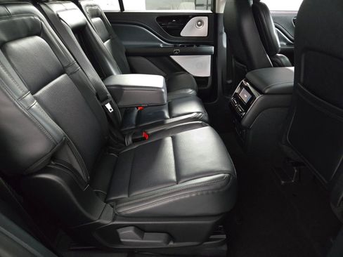 New 2026 Lincoln Aviator Reserve image 19