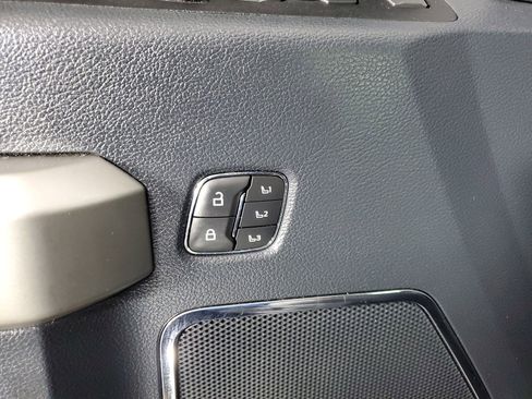 Used 2022 Ford F250 Lariat w/ Lariat Ultimate Package image 31