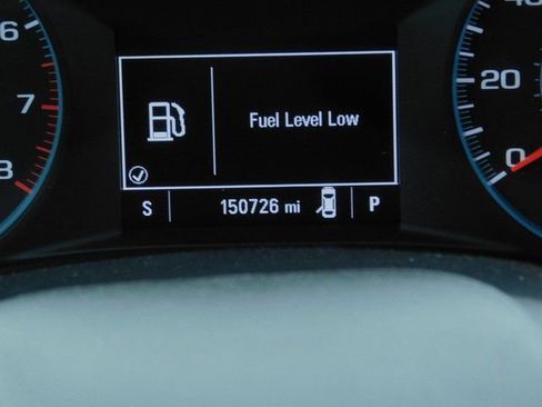 Used 2019 Chevrolet Malibu LT w/ Leather Package image 2