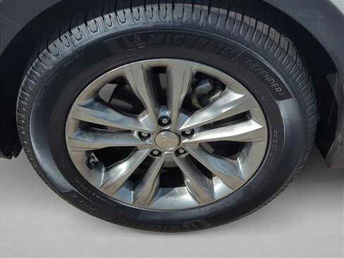 Used 2018 Hyundai Santa Fe Sport 2.0T FWD image 21