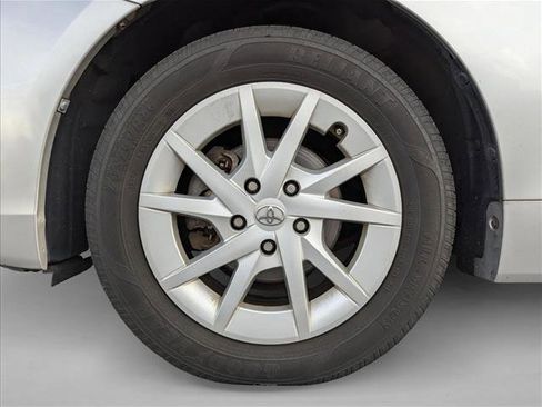 Used 2013 Toyota Prius V Three image 14