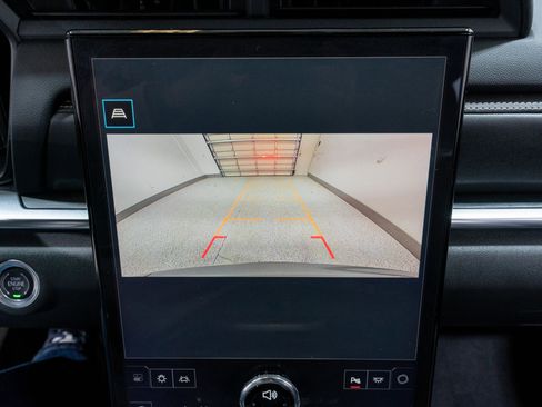 Used 2025 GMC Terrain Elevation w/ Elevation Premium Package image 21