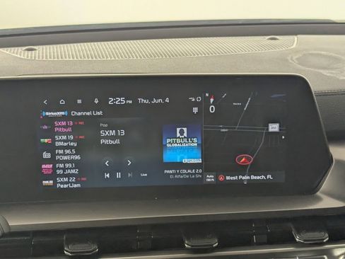 Used 2024 Kia Telluride S w/ S Sunroof Package FWD image 18