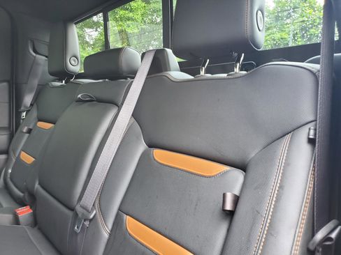 Used 2019 GMC Sierra 1500 AT4 w/ AT4 Premium Package AWD/4WD image 39