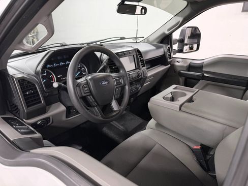 Used 2022 Ford F250 XL w/ STX Appearance Package AWD/4WD image 16