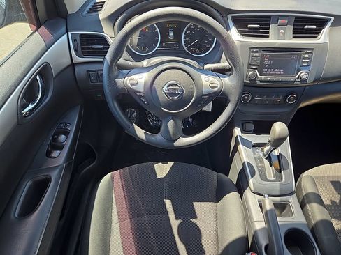 Used 2018 Nissan Sentra S w/ S Midnight Style Package FWD image 13
